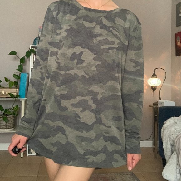 Camoflauge Night Shirt - Picture 1 of 5